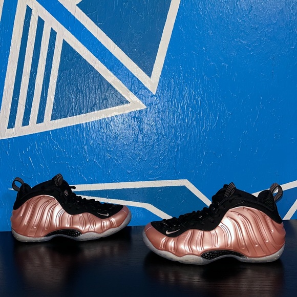 rose foamposite